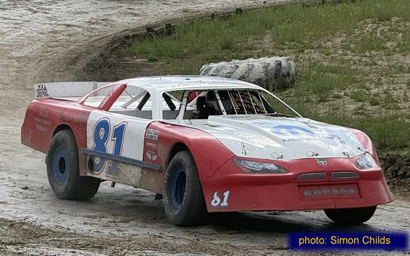 NPP61525b SATURDAY & SUNDAY SUPER STOCK FEATURE WINNER
