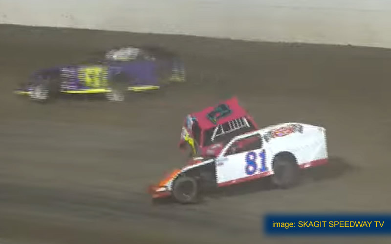 CRUNCH TIME WITH FOUR LAPS REMAINING