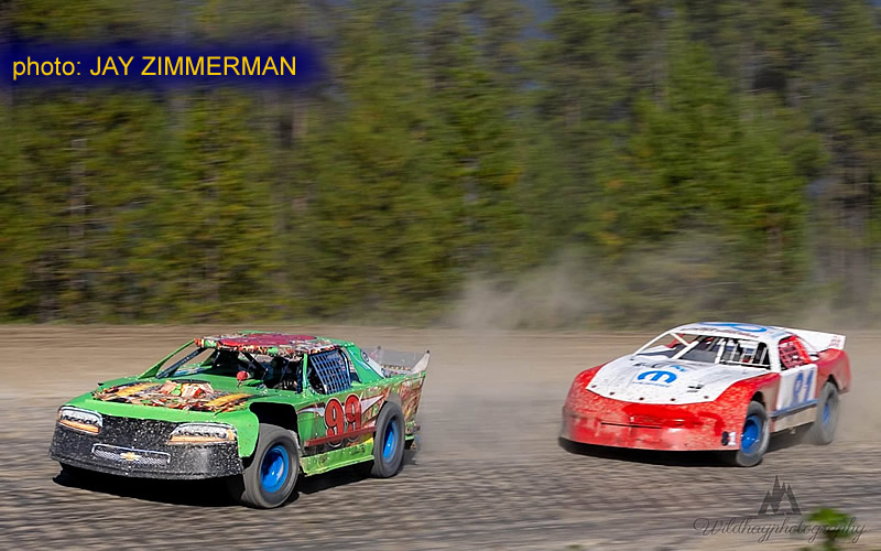 #99 BRAD WARNER BEING CHASED BY SHUFLADA IN VALEMOUNT